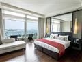 Senior Suita, Sea View