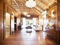 Royal Garden Villa s Jacuzzi