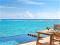 One Bedr. Overwater Suite Pool