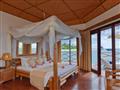 Superior Water Bungalow