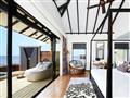 Overwater Pool Suita