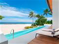 Heavenly Beach Residence with Pool - terasa
