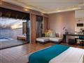 Sunrise Water Villa Pool Jacuzzi