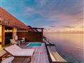 Sunset Water Bungalow Jacuzzi
