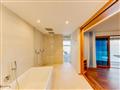 Water Suite with Pool