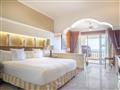 Ocean Front Superior Suita