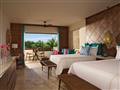 Junior Suite Tropical View