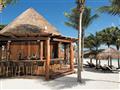 Barracuda Pool & Beach Bar