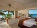 Preferred Club Honeymoon Suite Ocean Front