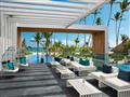 Preferred Club Infinity Pool and Solarium