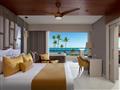 Izba Preferred Club Master Suite Ocean Front