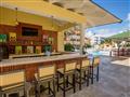 Pool Bar