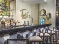 Lobby Bar Twist