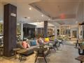 Lobby Bar Twist