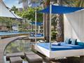 Pool Side Cocktail Bar & Lounge La Baie