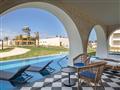 Master Suite Privilege Swim Up