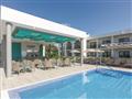 Pool bar
