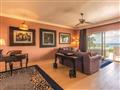 Jacuzzi Suite