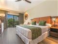Junior Suite Courtyard View