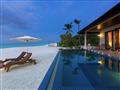 Sunset Beach Villa s bazénom