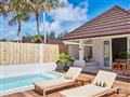 Grand Beach Villa s bazénom