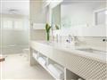 Oasis Spa Villa - kúpeľňa