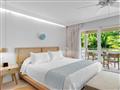 Deluxe Garden Suite