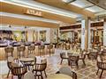 lobby bar