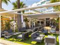 bikini chill-out lounge bar