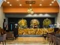 lobby bar