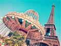 , Letecký poznávací zájazd, Francúzsko, Paríž pre deti, kolotoč pod Eiffelovou vežou