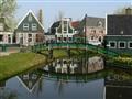 , autobusový poznávací zájazd, Kvetinové Holandsko a Belgicko, Zaanse Schans, typická architektúra