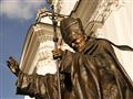 , autobusový poznávací zájazd, Krakow a Wroclaw, socha Jána Pavla II.