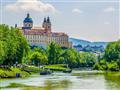 Česko a Rakúsko - brehmi Dunaja a Vltavy