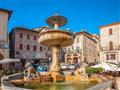 , autobusový poznávací zájazd, Umbria - potulky srdcom Talianska, Assisi, Piazza del Comune