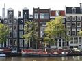 , Letecký poznávací zájazd, Amsterdam, typické budovy