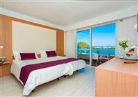 Insotel Cala Mandia Resort & SPA 4*