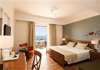 Mediterranean Beach Hotel - 4
